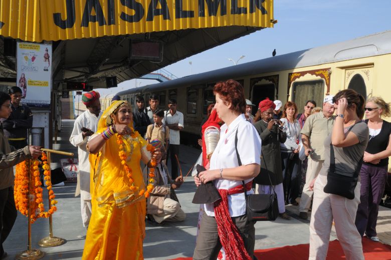 Powitanie na dworcu kolejowym w Jaisalmer